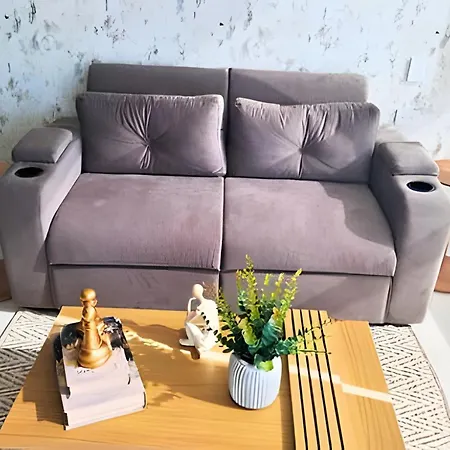 Apartamento Recién Remodelado | 2 + Vista Espectacular *