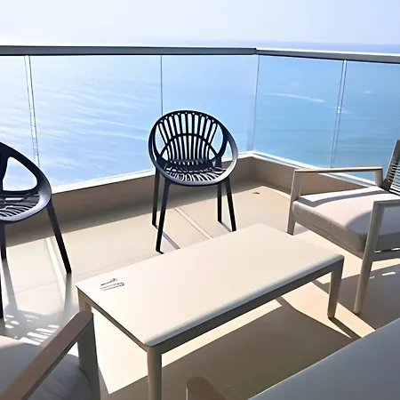 Recién Remodelado | 2 + Vista Espectacular